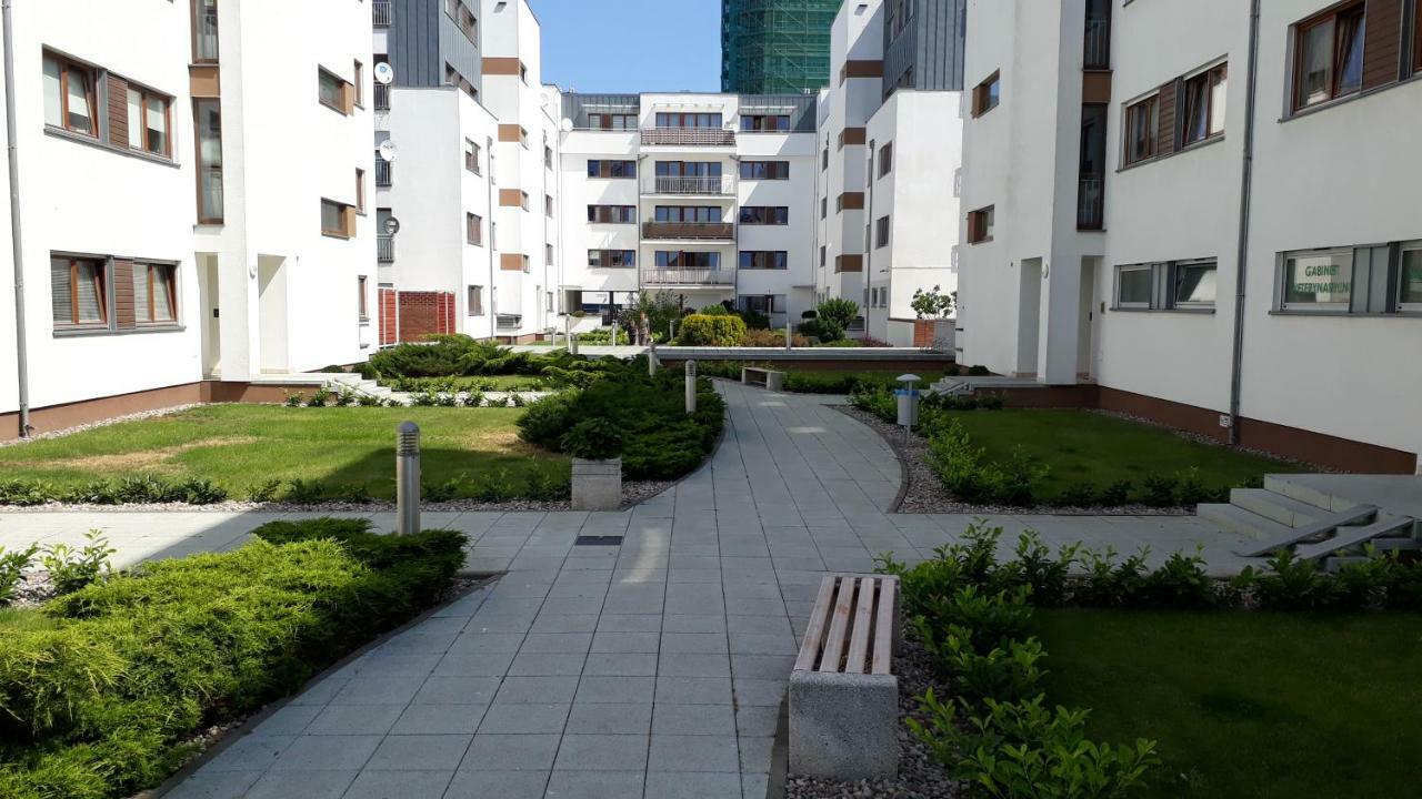 Frog Apartment - 2 Bedrooms And Living Room Swinoujscie Luaran gambar